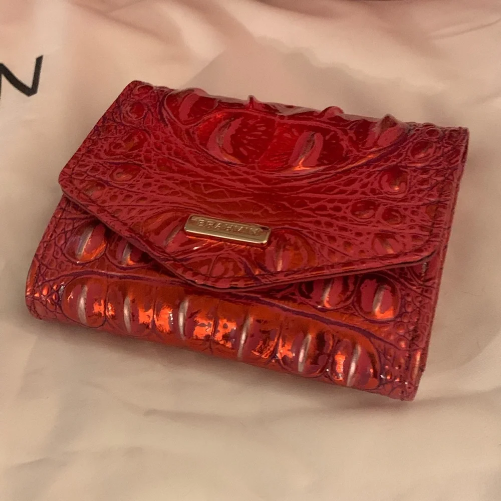 Brahmin RED DRAGON, rare Margo purse+small Veronica wallet. Perfect for holidays - Picture 3 of 12